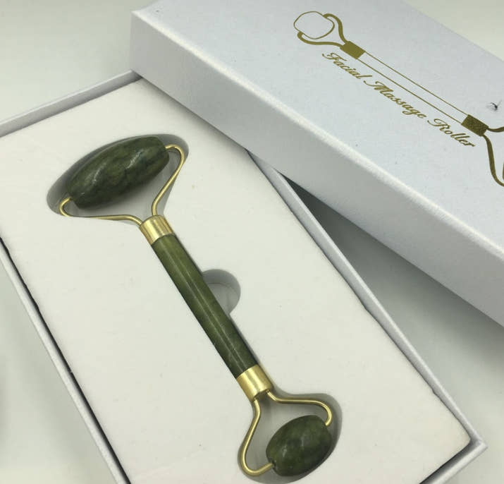 Élevée Cosmetics Jade Roller